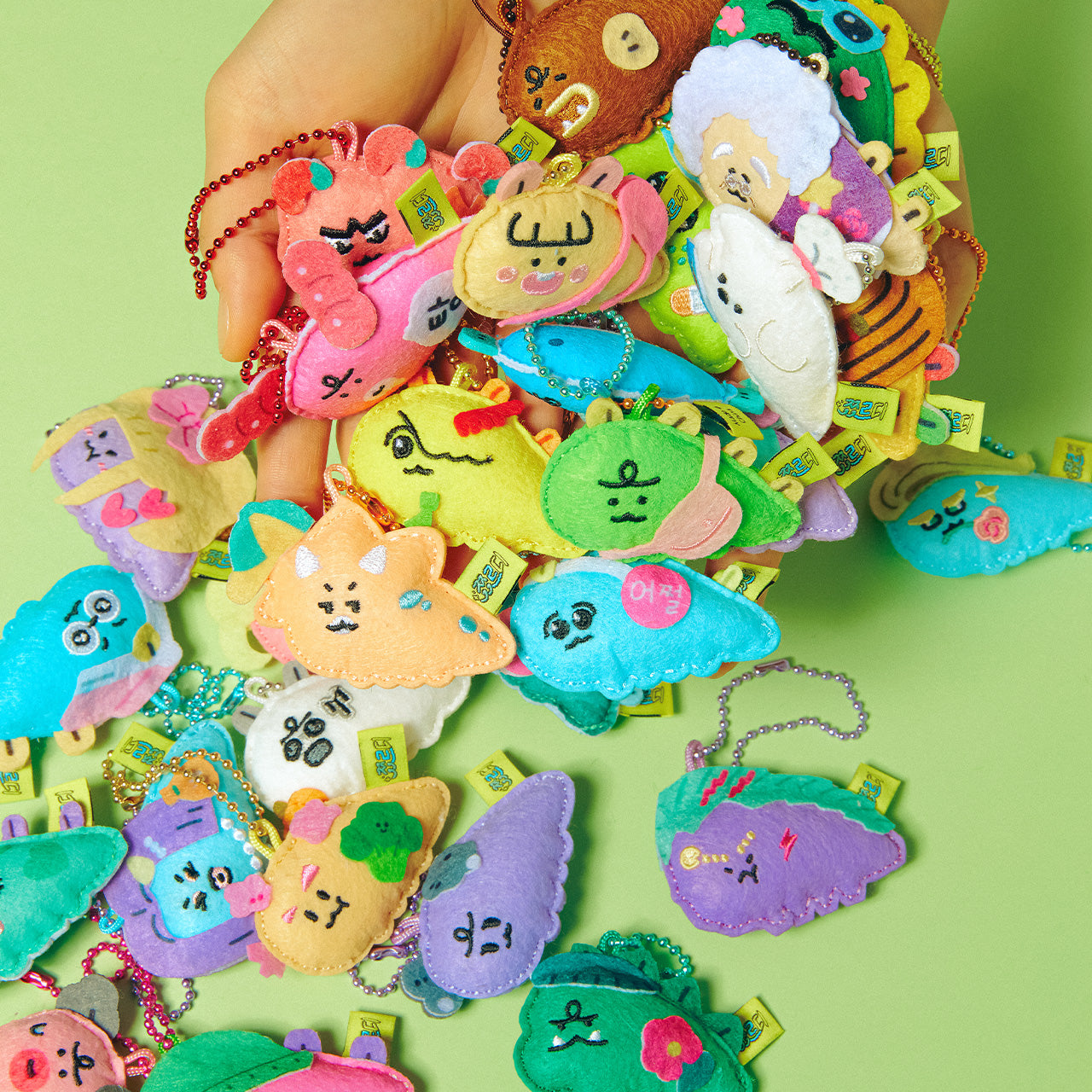 KAKAO FRIENDS - Porte-cles Peluche