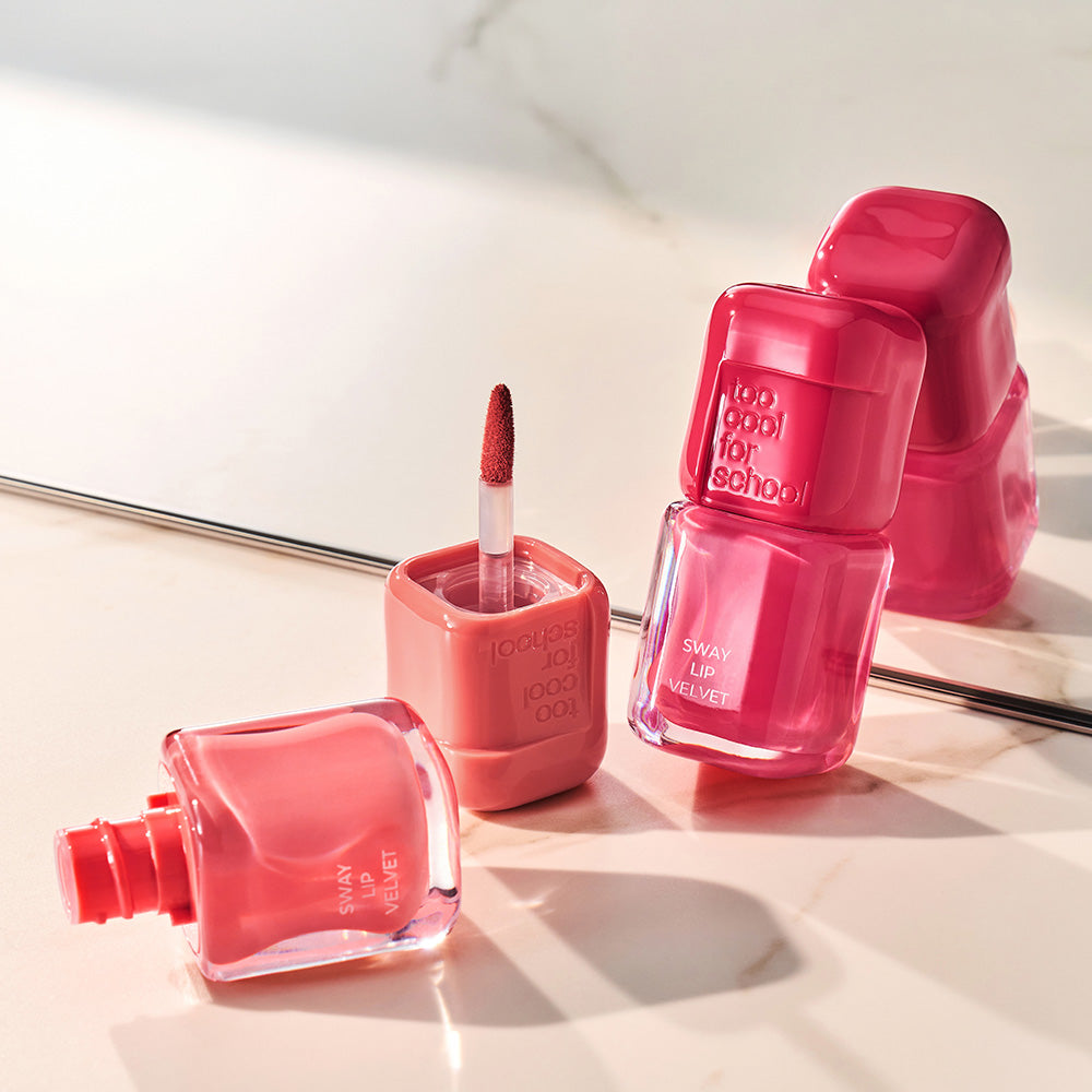 TOO COOL FOR SCHOOL Sway Lip Velvet