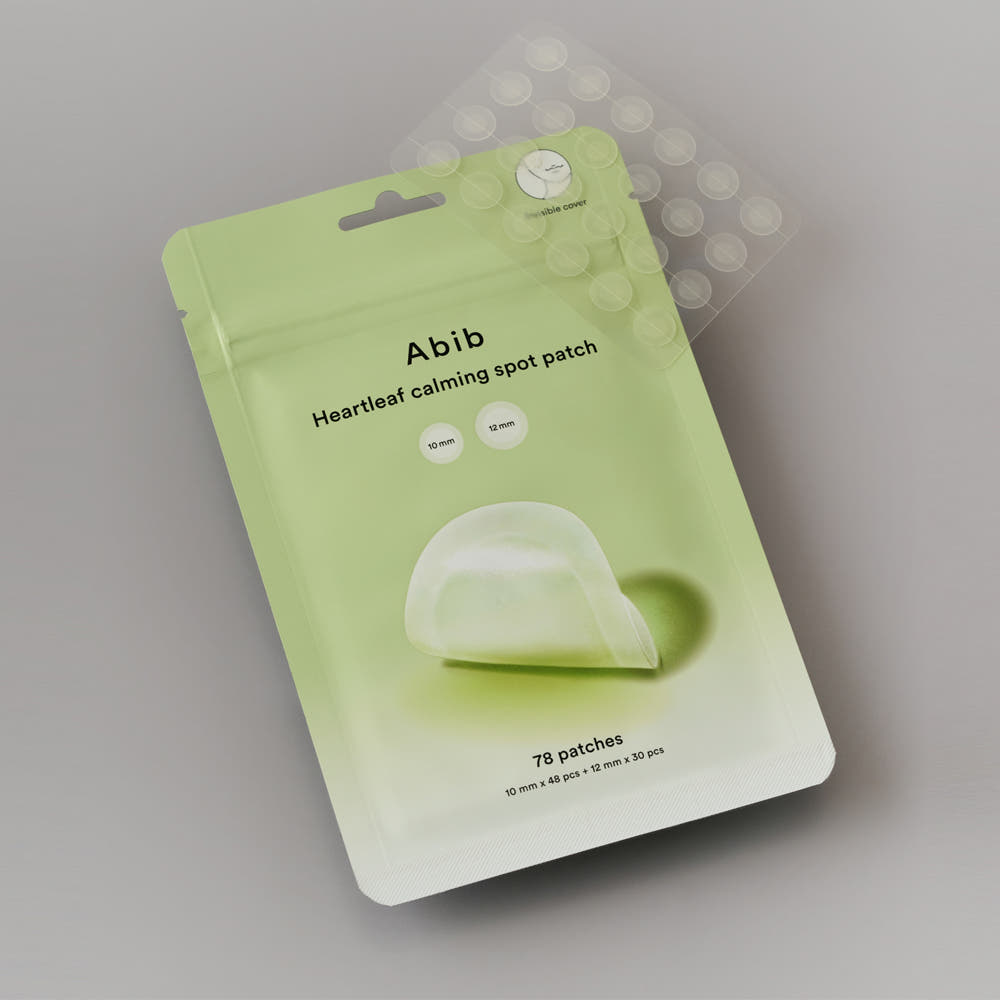 ABIB Heartleaf Calming Spot Patch 78 Patches, patchs anti-imperfections sur emballage vert, produit Abib