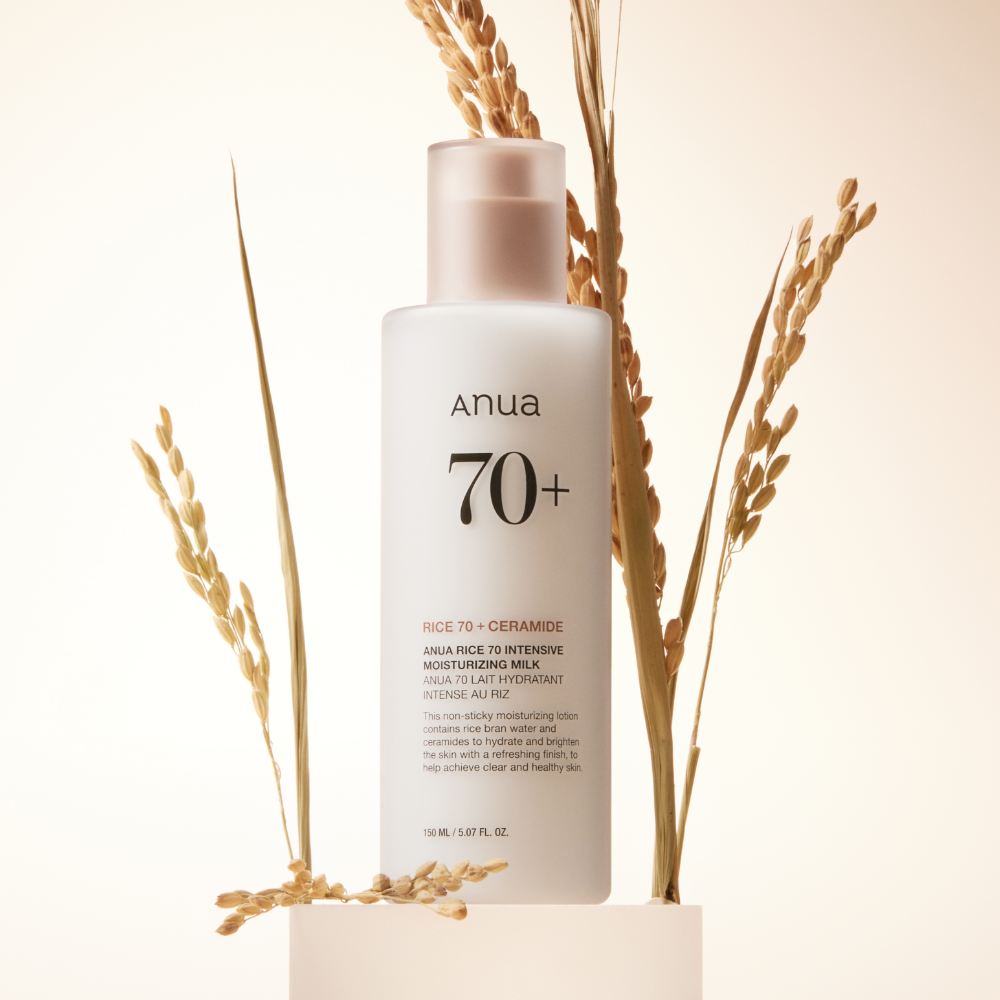 ANUA Rice 70 + Ceramide Intensive Moisturizing Milk 150ml de la marque ANUA, flacon crème au riz, décor de grains.