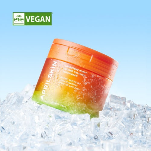 APRILSKIN Carrotene IPMP Inatant Calming Serum Pad, APRIL SKIN, pot sur glace, contexte apaisant, étiquette VEGAN
