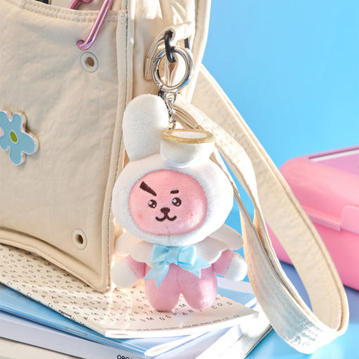 BT21 Angel & Villain Angel Plushy Key Ring disponible sur Ma petite Coree, ton Eshop 100% K-beauty en direct de Seoul