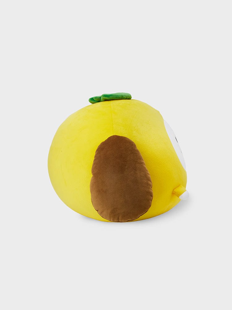 BT21 CHIMMY JUMBO DOLL CHEWY CHEWY CHIMMY : peluche chiot CHIMMY jaune, LINE FRIENDS, sur fond clair