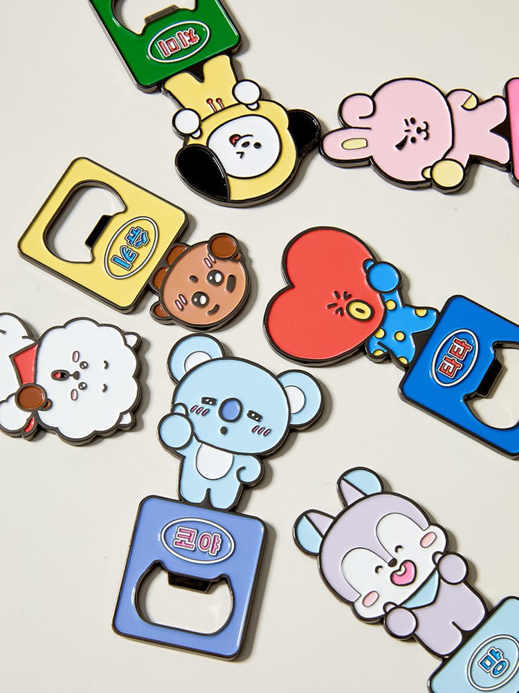 BT21 MAGNET OPENER SOUVENIR LINE FRIENDS : ouvre-bouteille magnétique BT21, figurines kawaii sur fond blanc.