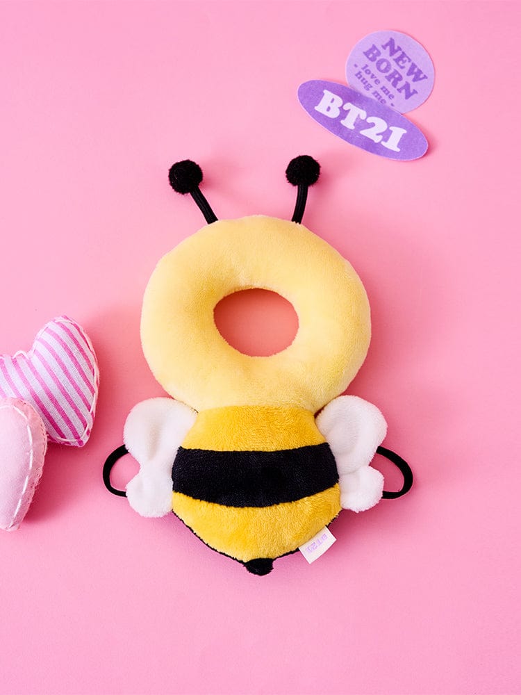 BT21 NEWBORN BABY CLOSET - BEES : peluche abeille BT21 sur fond rose, décor chambre, LINE FRIENDS