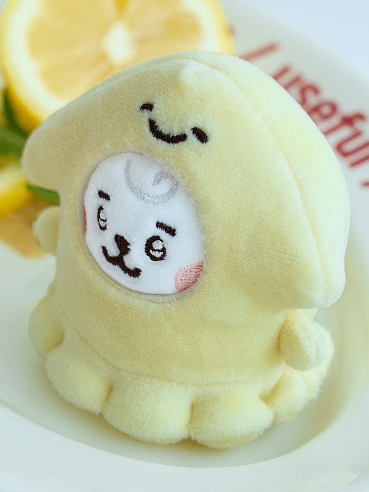 BT21 RJ BABY MINI DOLL OCEAN FRIENDS, peluche officielle LINE FRIENDS : alpaga RJ dans un décor marin lumineux