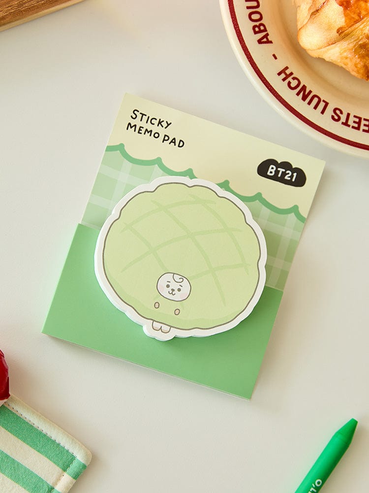 BT21 RJ BABY STICKY MEMO NOTEPADS BAKERY SHOP : mémo post-it collants RJ alpaga LINE FRIENDS sur table.