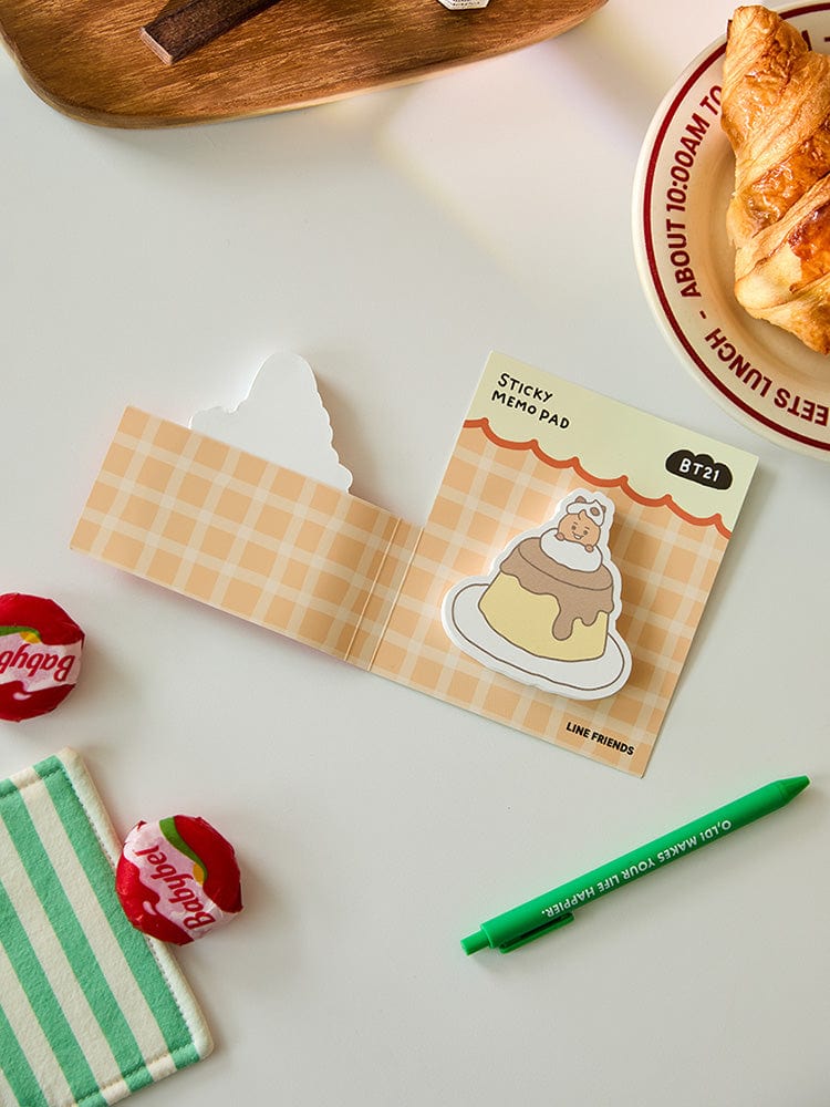 BT21 SHOOKY BABY STICKY MEMO NOTEPADS BAKERY SHOP : notes autocollantes SHOOKY sur fond pâtisserie, bureau