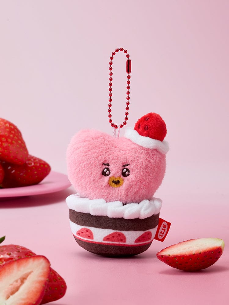 BT21 STRAWBERRY TART PLUSH KEYRING STRAWBERRY PARTY, porte-clés plush rose BT21 officiel, fraises sur fond rose.