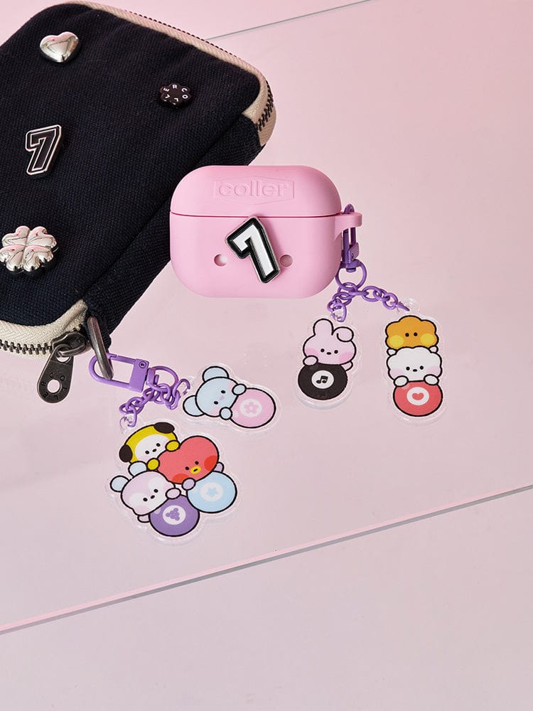 BT21 minini ACRYLIC KEYRING LUCKY GATCHA - B, porte-clés acrylique rose Collect! sur fond rose, décor personnages BT21