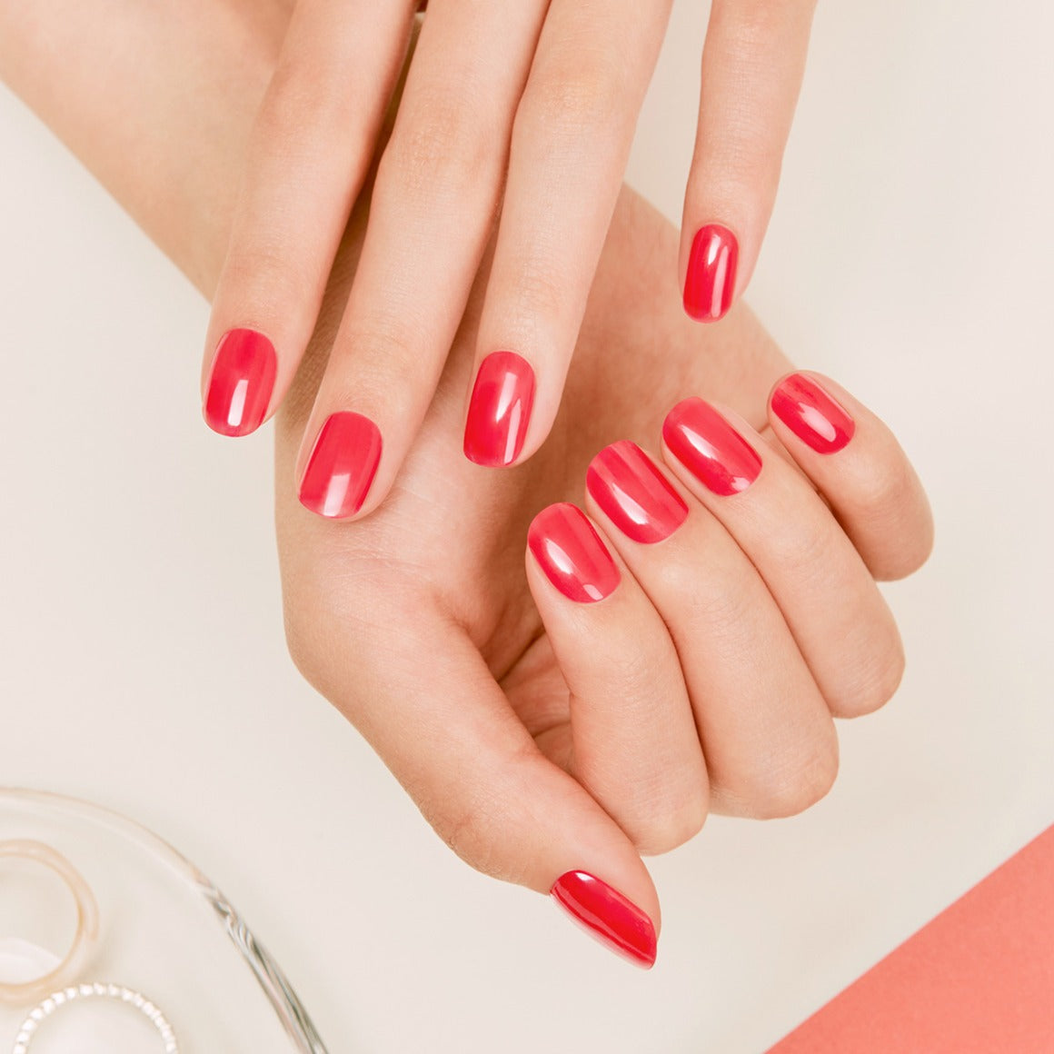 DASHING DIVA GLOW Juicy Red - No Lamp disponible sur Ma petite Coree, ton Eshop 100% K-beauty en direct de Seoul