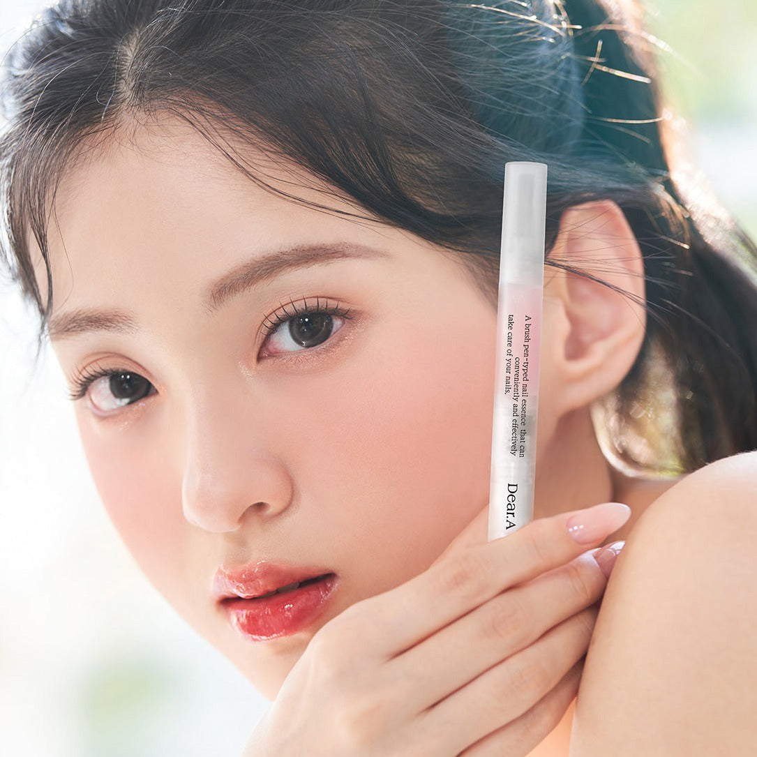 DEAR.A Luminous Nail essence disponible sur Ma petite Coree, ton Eshop 100% K-beauty en direct de Seoul