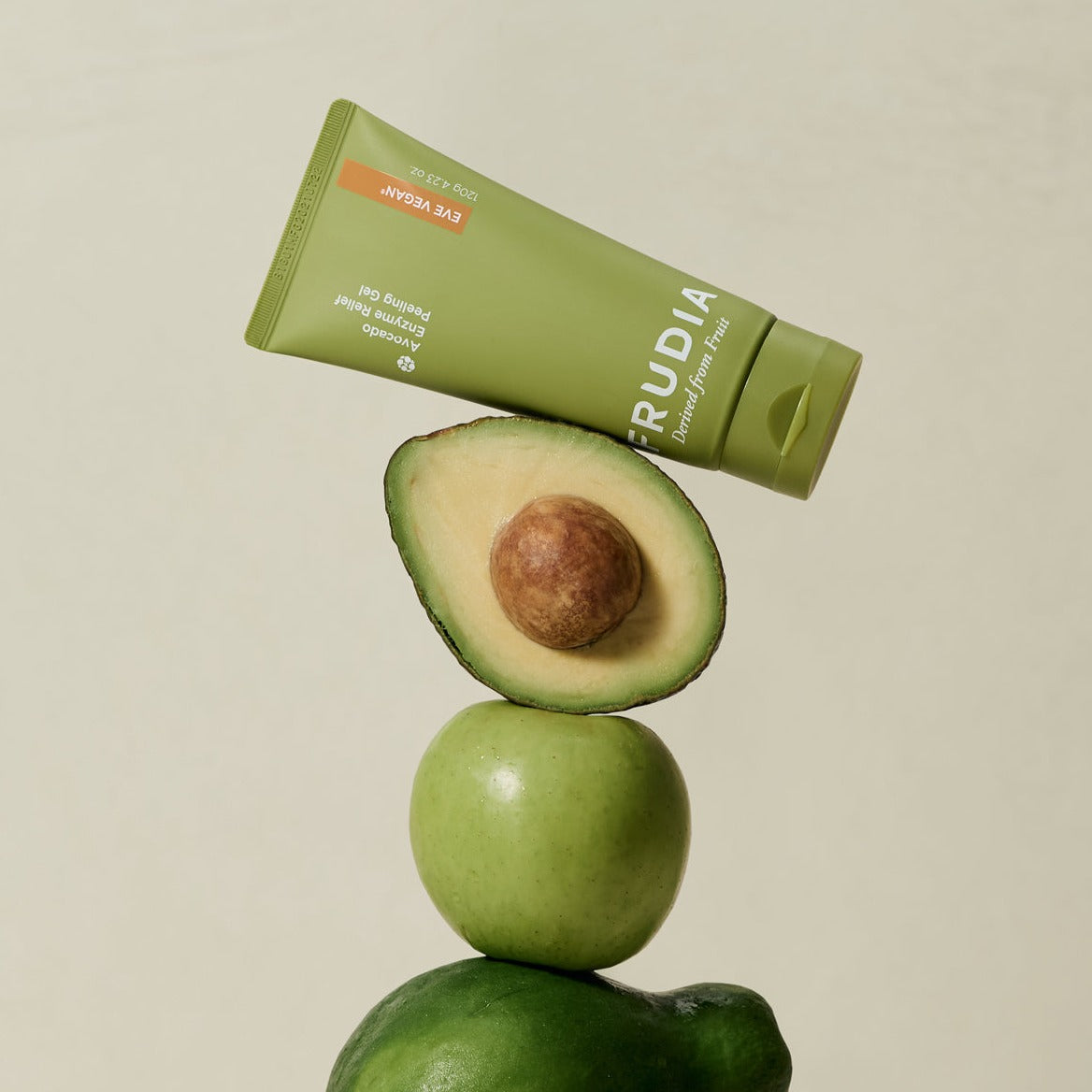 FRUDIA Avocado Enzyme Relief Peeling Gel 120g disponible sur Ma petite Coree, ton Eshop 100% K-beauty en direct de Seoul