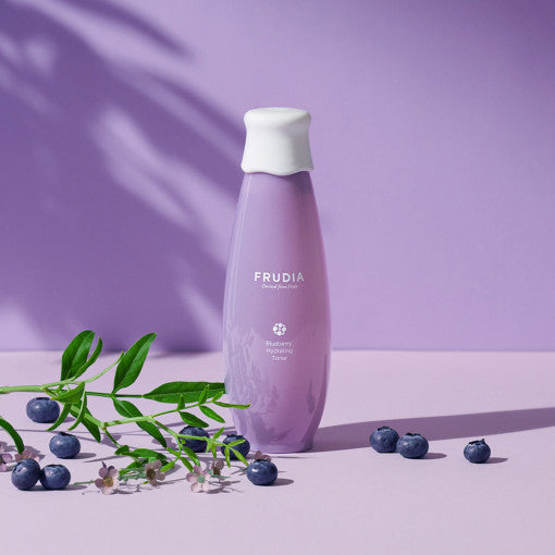 FRUDIA Blueberry Hydrating Toner 195ml disponible sur Ma petite Coree, ton Eshop 100% K-beauty en direct de Seoul