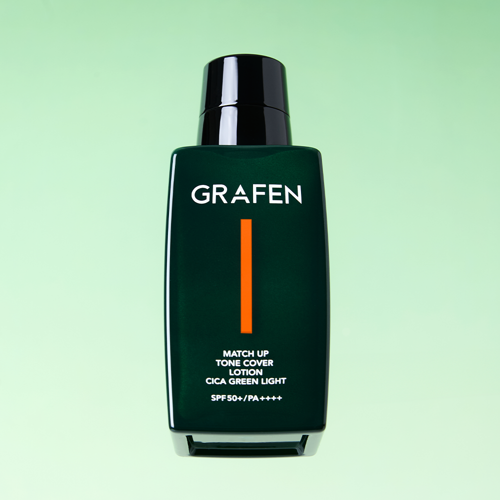 GRAFEN Match Up Tone Cover Lotion Cica Green Light 50ml : flacon vert sur fond vert, mise en avant produit.