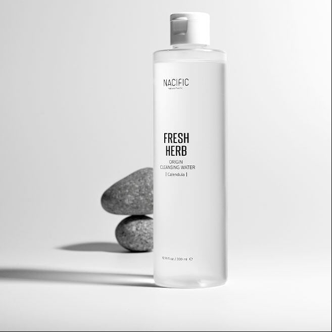 NACIFIC Fresh Herb Origin Cleansing Water 300ml