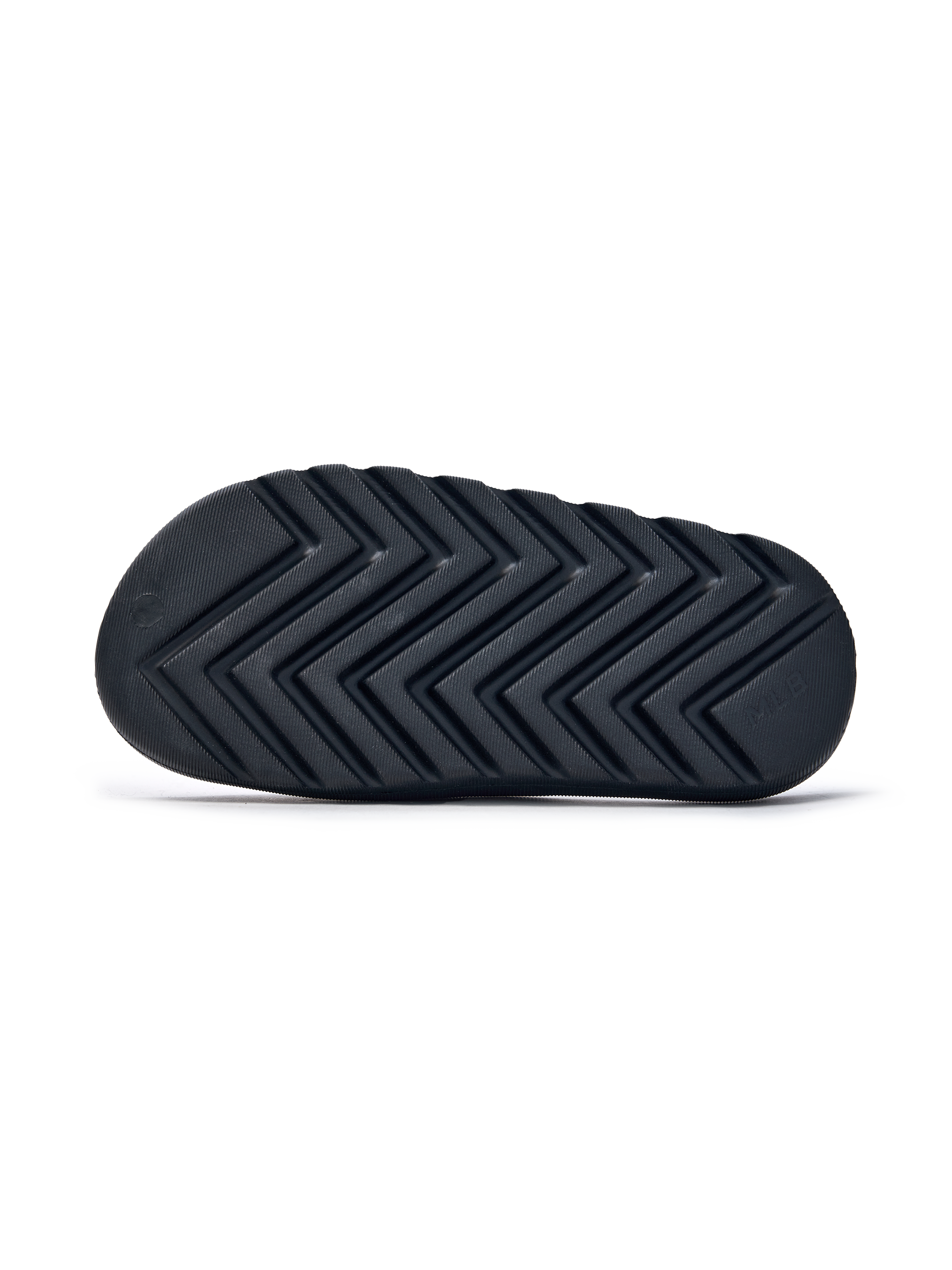 MLB Skipper Slide New York Yankees BLACK, chausson noir Adidas-like, détail semelle texturée sur fond clair