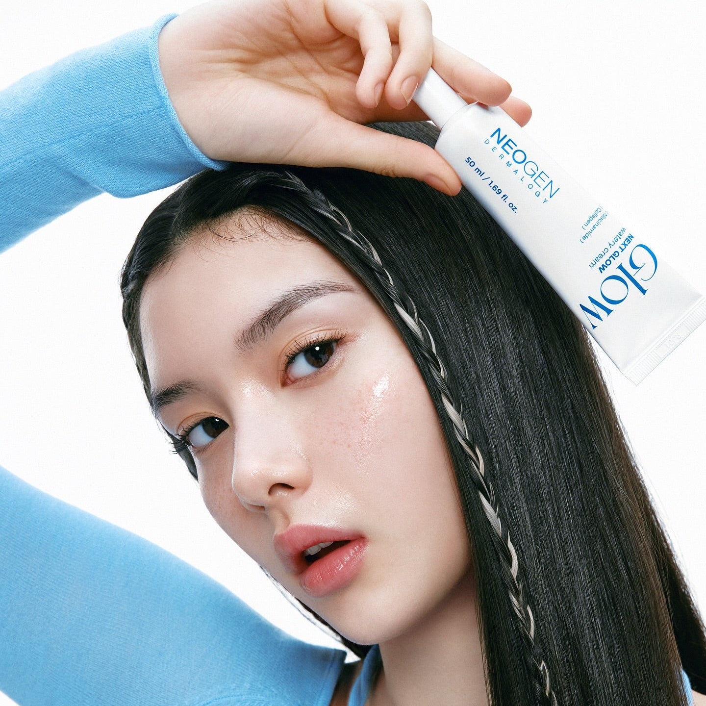 NEOGEN Next Glow Moisture Cream 50ml : tube appliqué sur le visage, main en action, peau hydratée, photo produit.