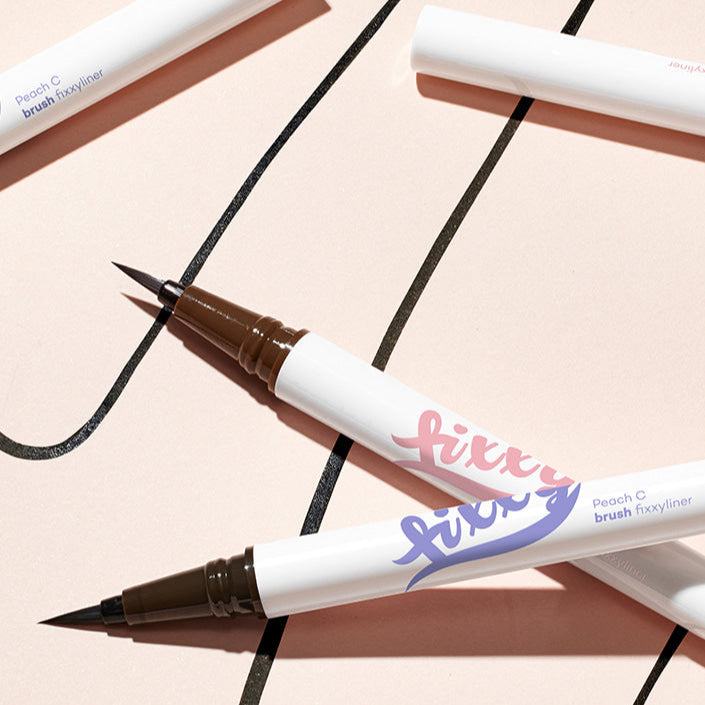 PEACH C Brush Pixie Liner