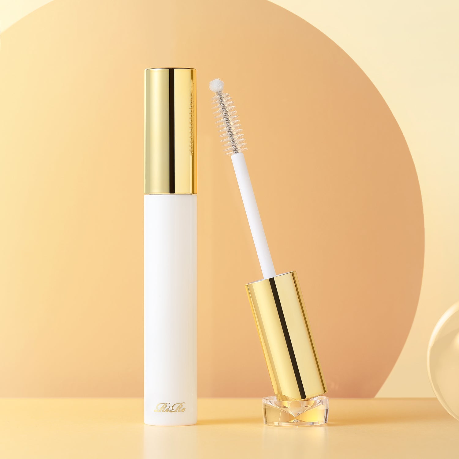 RIRE Luxe Eyelash Essence Gold disponible sur Ma petite Coree, ton Eshop 100% K-beauty en direct de Seoul
