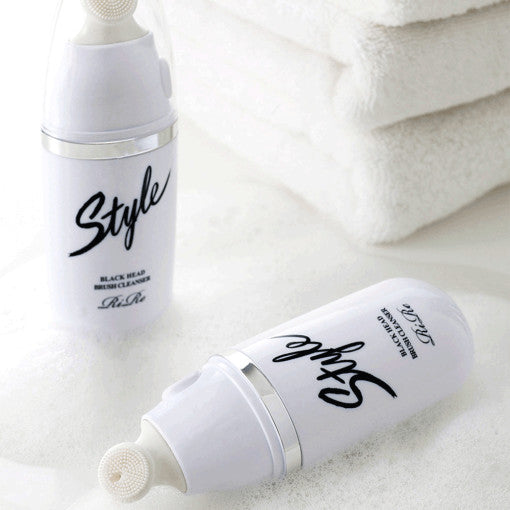 RIRE Style Blackhead Brush Cleanser 20ml disponible sur Ma petite Coree, ton Eshop 100% K-beauty en direct de Seoul