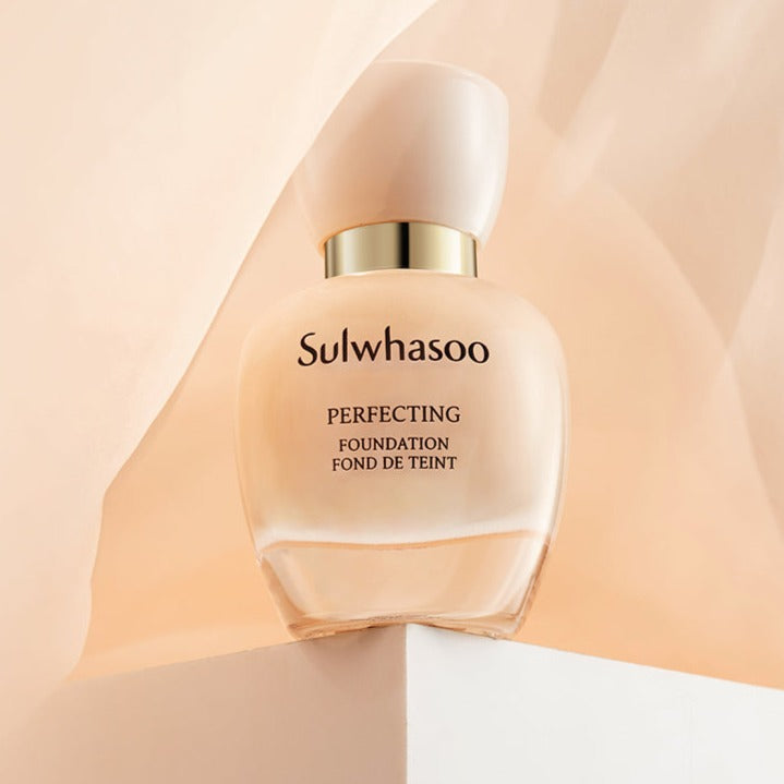 SULWHASOO Perfecting Foundation 35ml disponible sur Ma petite Coree, ton Eshop 100% K-beauty en direct de Seoul