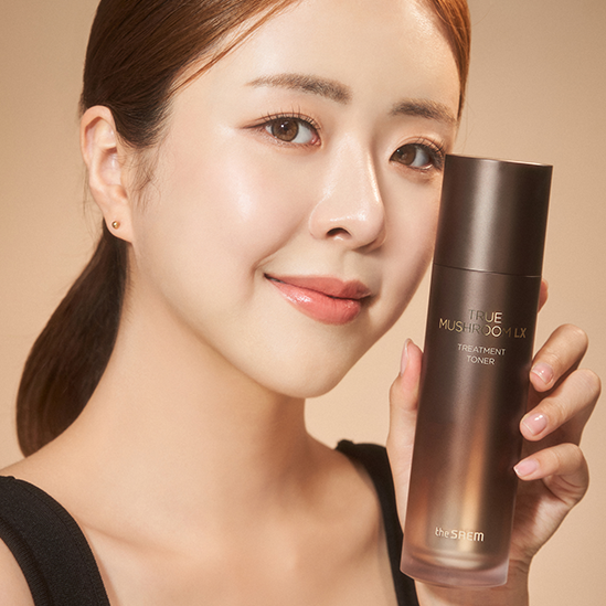 THE SAEM True Mushroom Lx Treatment Toner 120ml disponible sur Ma petite Coree, ton Eshop 100% K-beauty en direct de Seoul