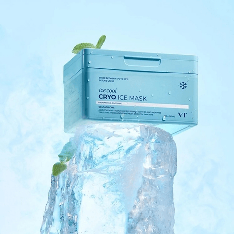 VT COSMETIC Cryo Ice Mask 30ea sur de la glace, boîte bleue, produit refroidissant et apaisant pour soins de la peau.