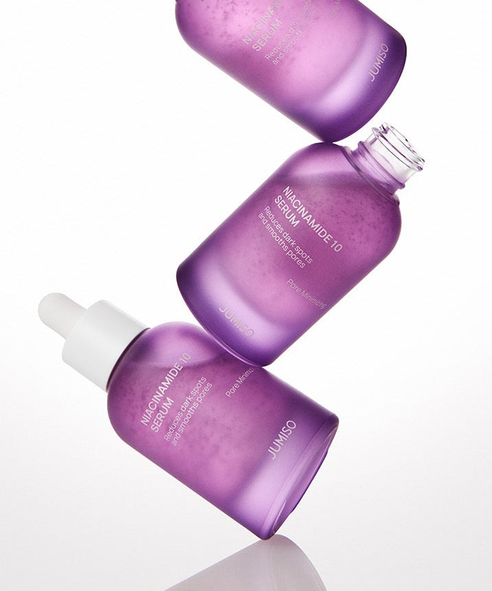 Trois bouteilles de JUMISO Niacinamide 10 Serum 40ml, soin de la peau en sérum pour la régénération et l'éclat.
