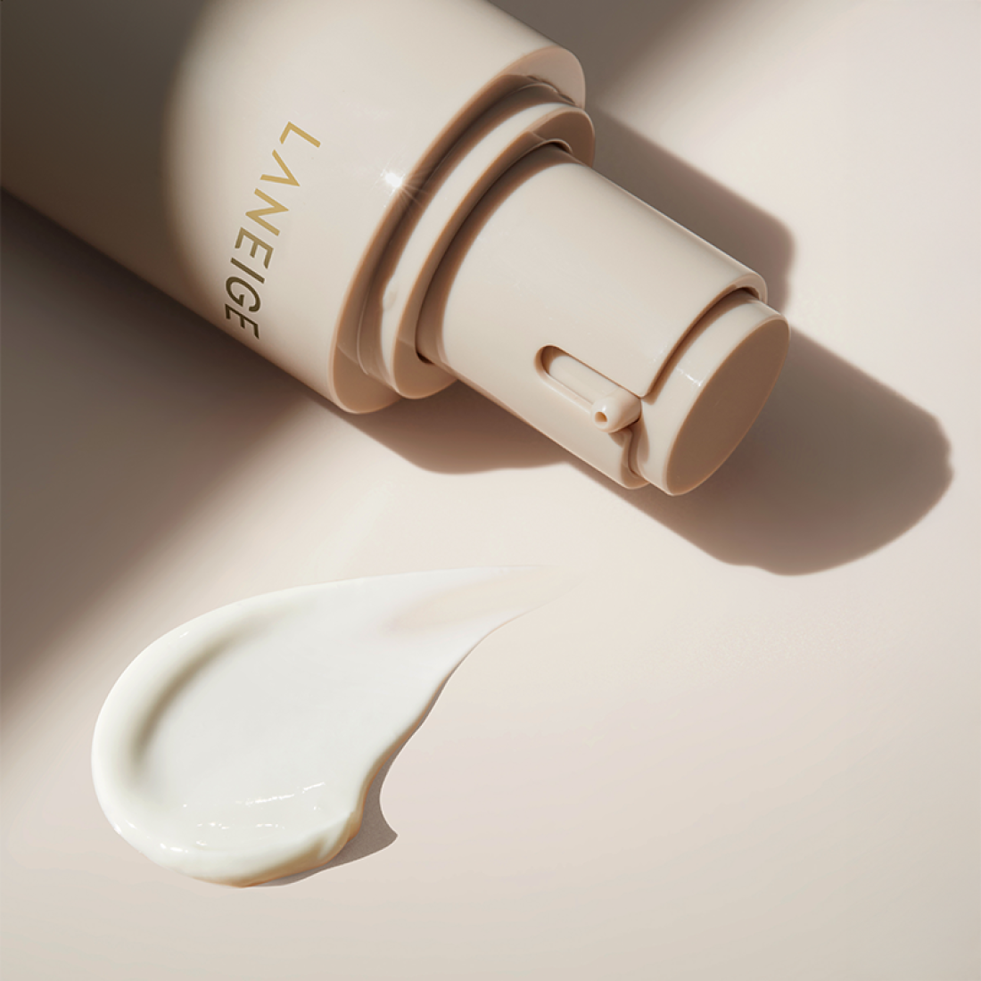 LANEIGE Perfect Renew 5D Sun Protector Essence SPF50+ PA++++