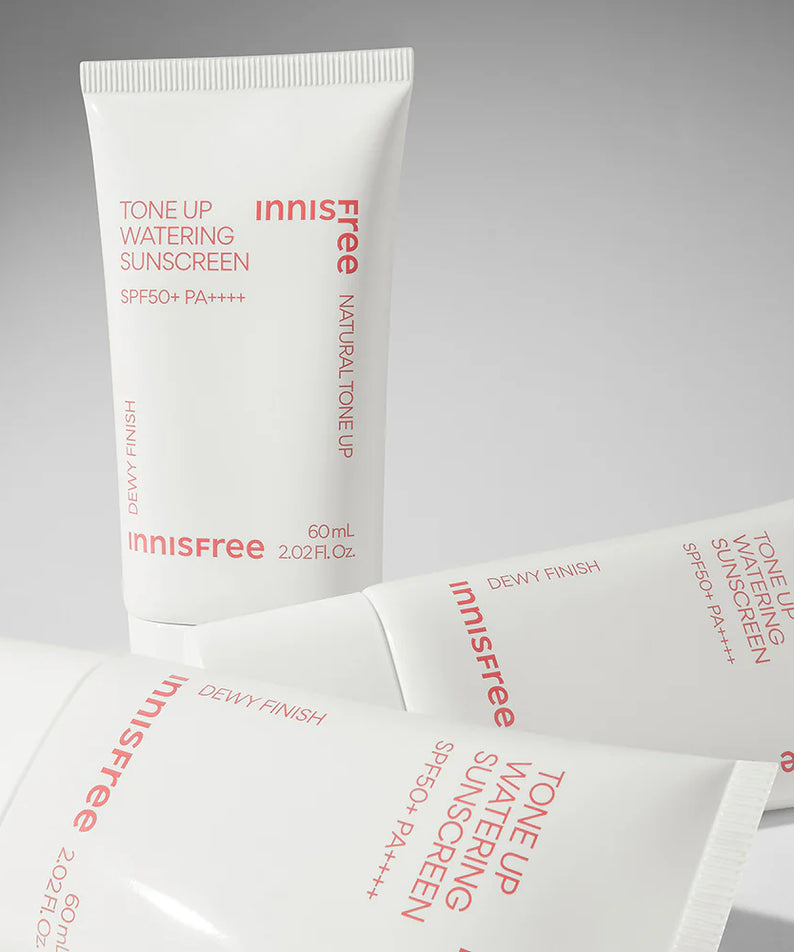 INNISFREE Tone Up Watering Sunscreen 60ml, crème solaire hydratante, marque INNISFREE en tube sur fond clair