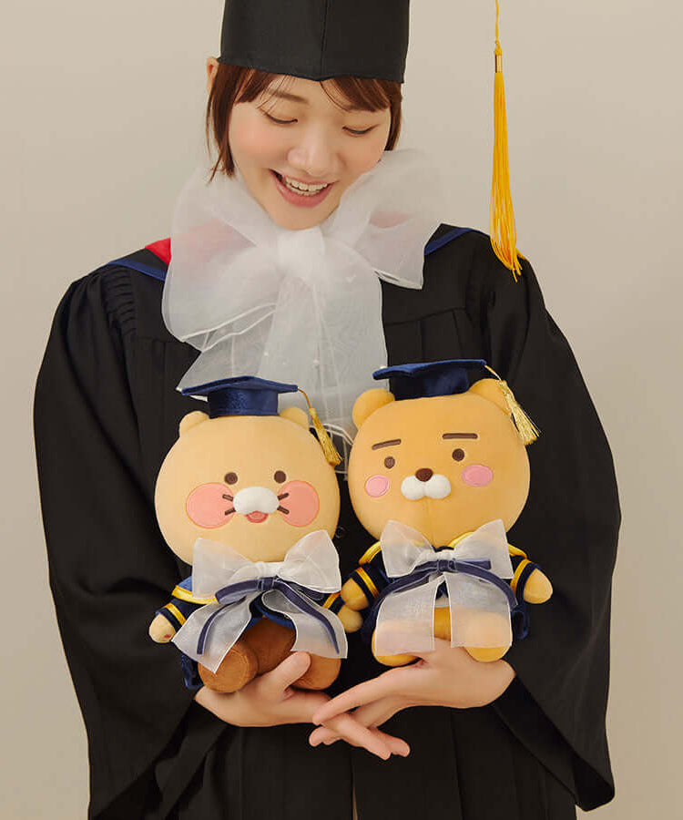 Article Ryan - Kakao Friends