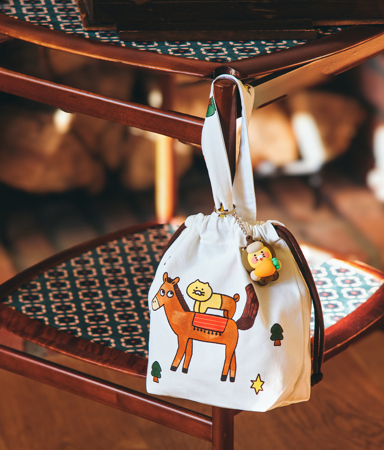 KAKAO FRIENDS - LED Figurine Porte-cles Chunsik - Detail 7