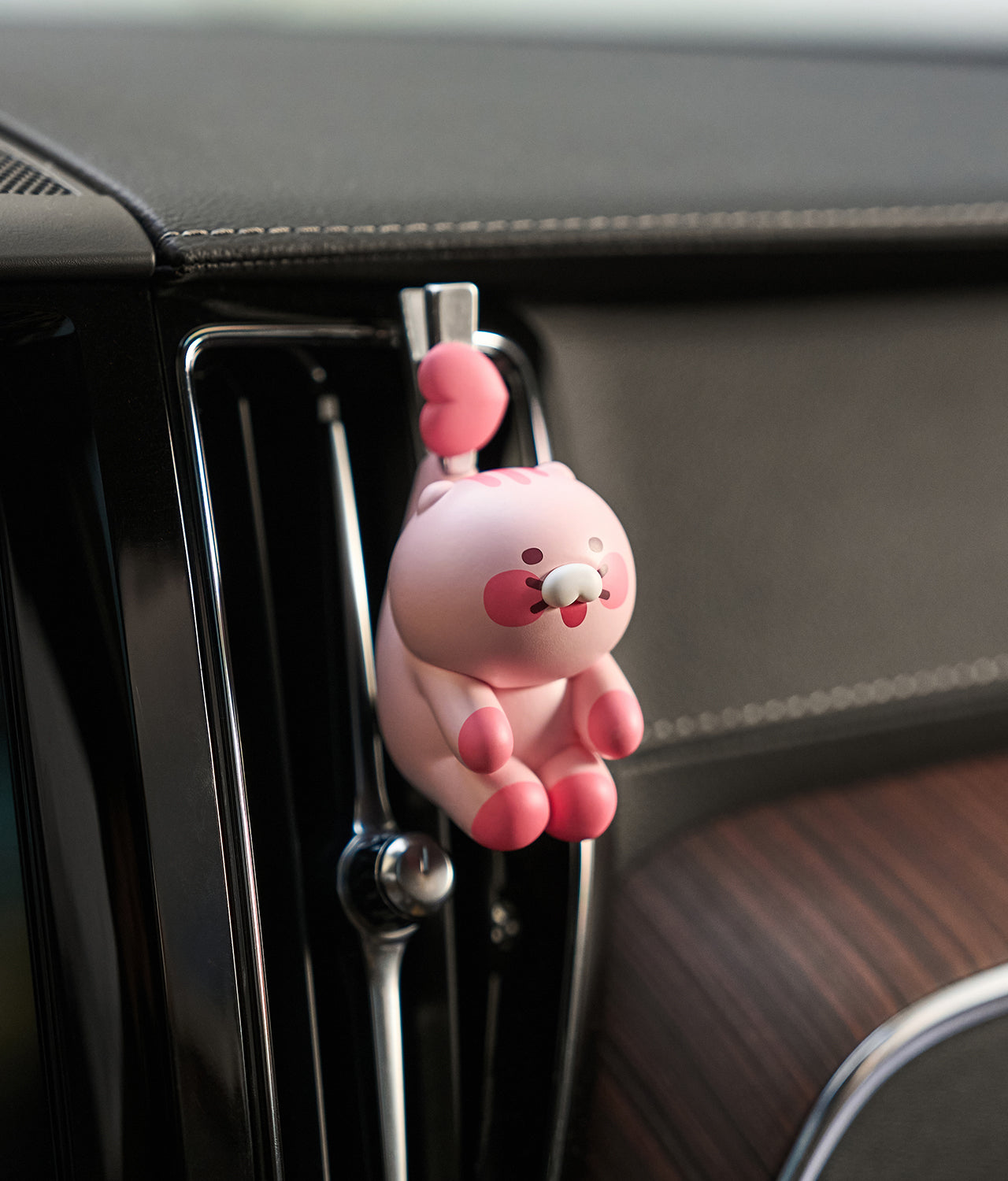KAKAO FRIENDS - Noir Voiture Desodorisant Rose Chunsik - Detail 4