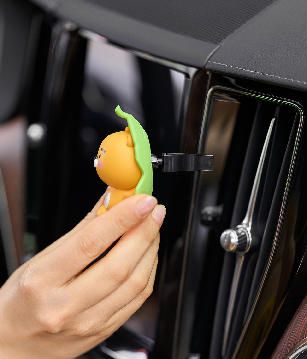 KAKAO FRIENDS - Voiture Desodorisant Ryan - Detail 4