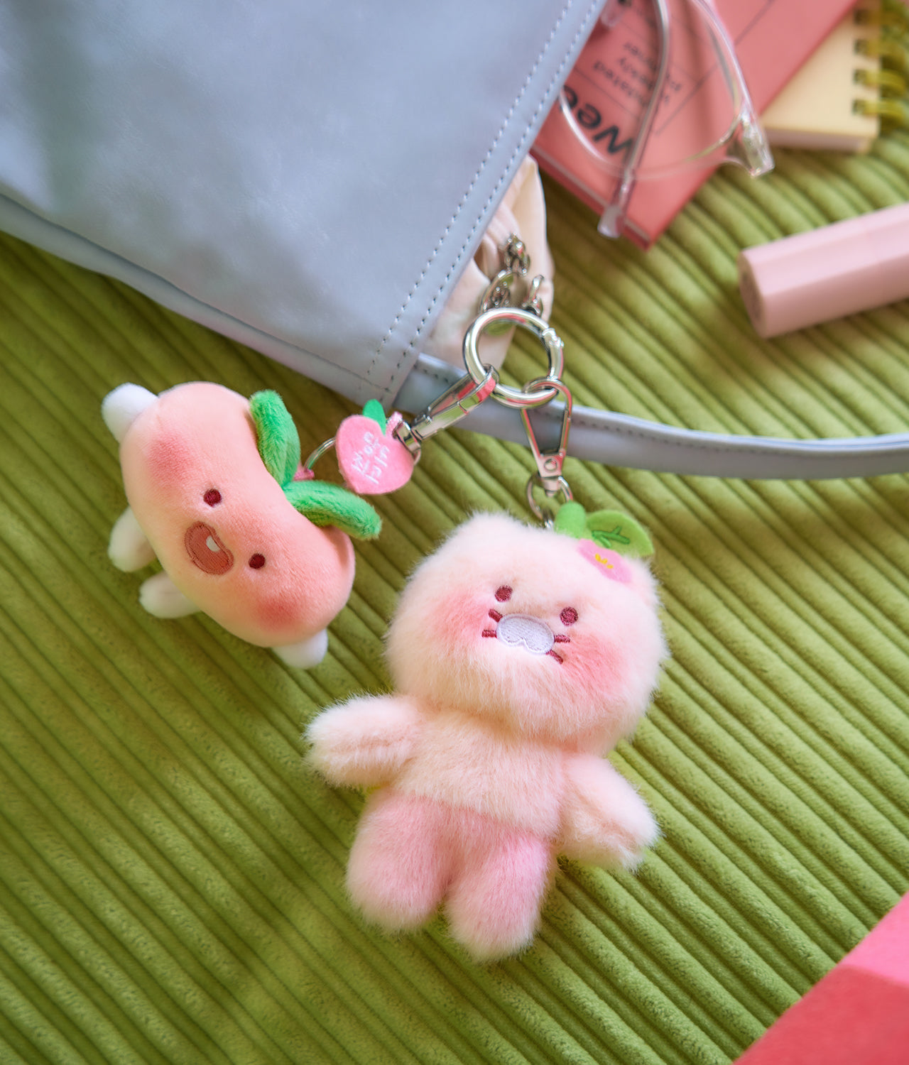KAKAO FRIENDS - Peach Peach Porte-cles Peluche Plat Little Apeach - Detail 4