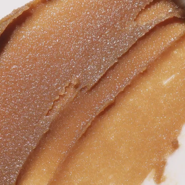 SKINFOOD Black Sugar Perfect Essential Scrub 2x 210g, marque SKINFOOD : texture exfoliante au sucre noir, gros plan.