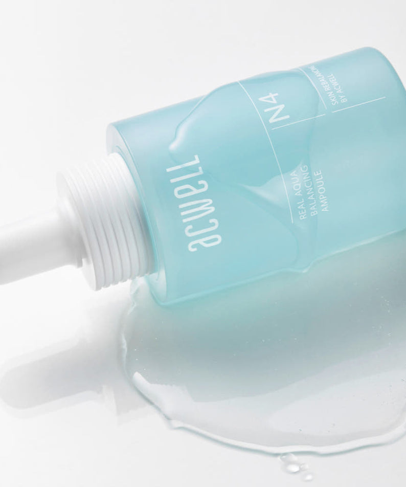 ACWELL Real Aqua Balancing Ampoule 35ml, marque ACWELL, flacon bleu sur fond clair, texture gelée et reflet visuel