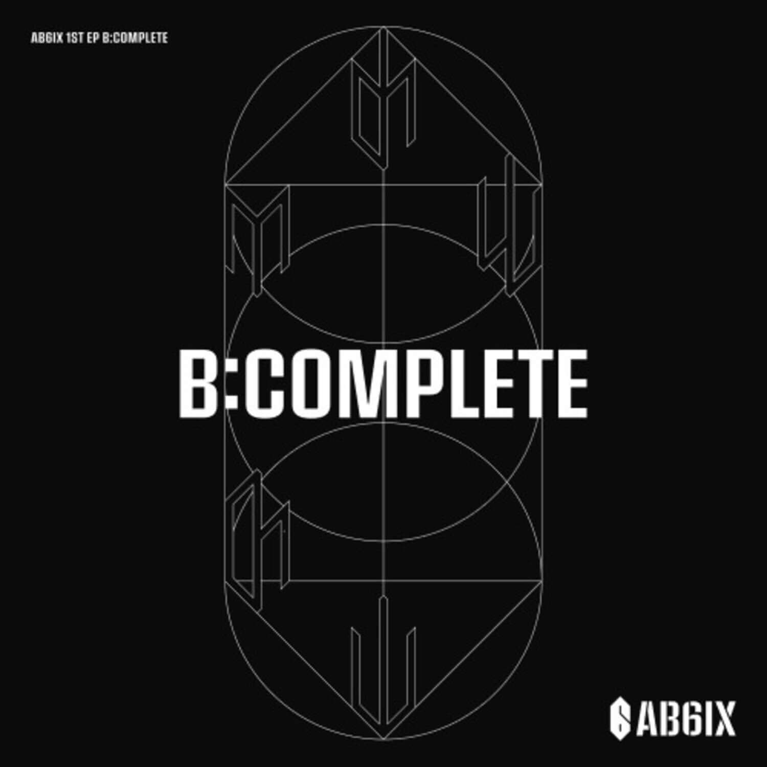 AB6IX - 1st Album [B:COMPLETE] X VER. - Album Kpop, pochette noire B:COMPLETE, visuel futuriste et design sombre.