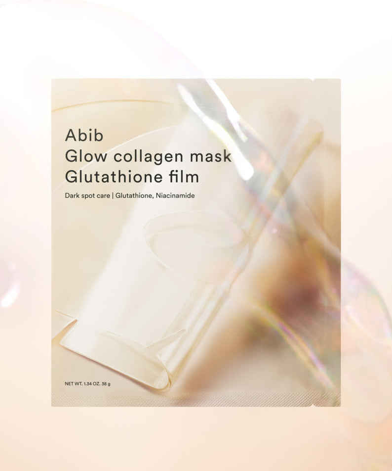 Décris l'image en français : ABIB  Glow Collagen Glutathione Film 4 Sheets, pack masque sur fond clair, marque Abib.
