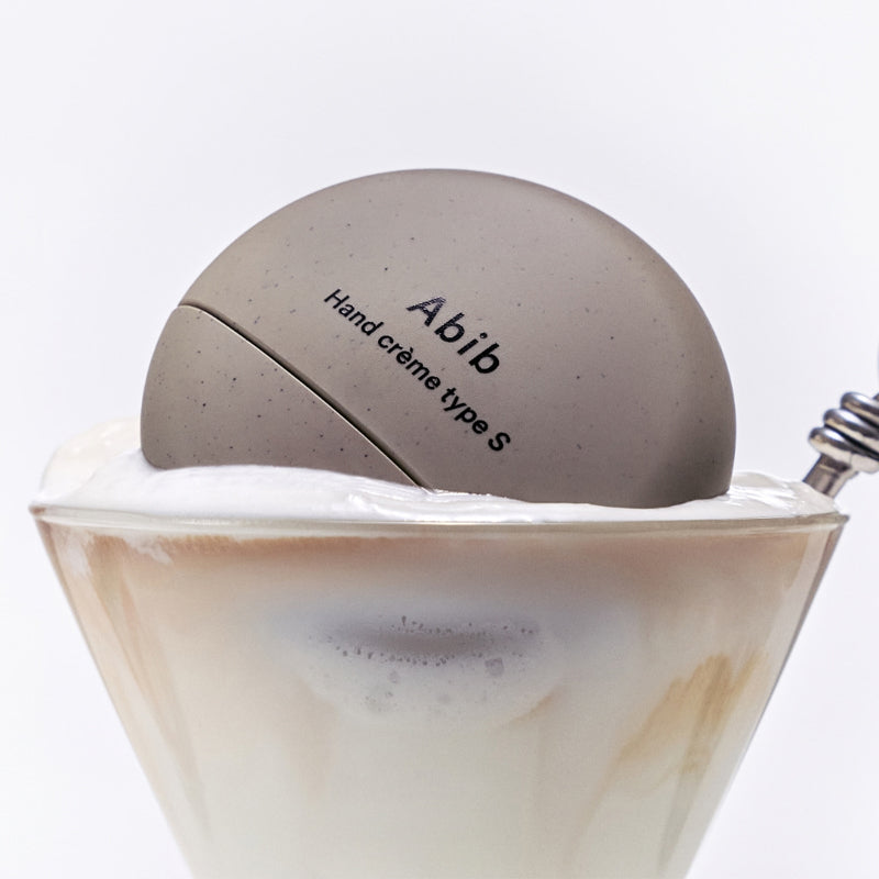 ABIB Hand Cream Type 50ml, pot crème mains ABIB sur fond blanc, visuel produit en studio.