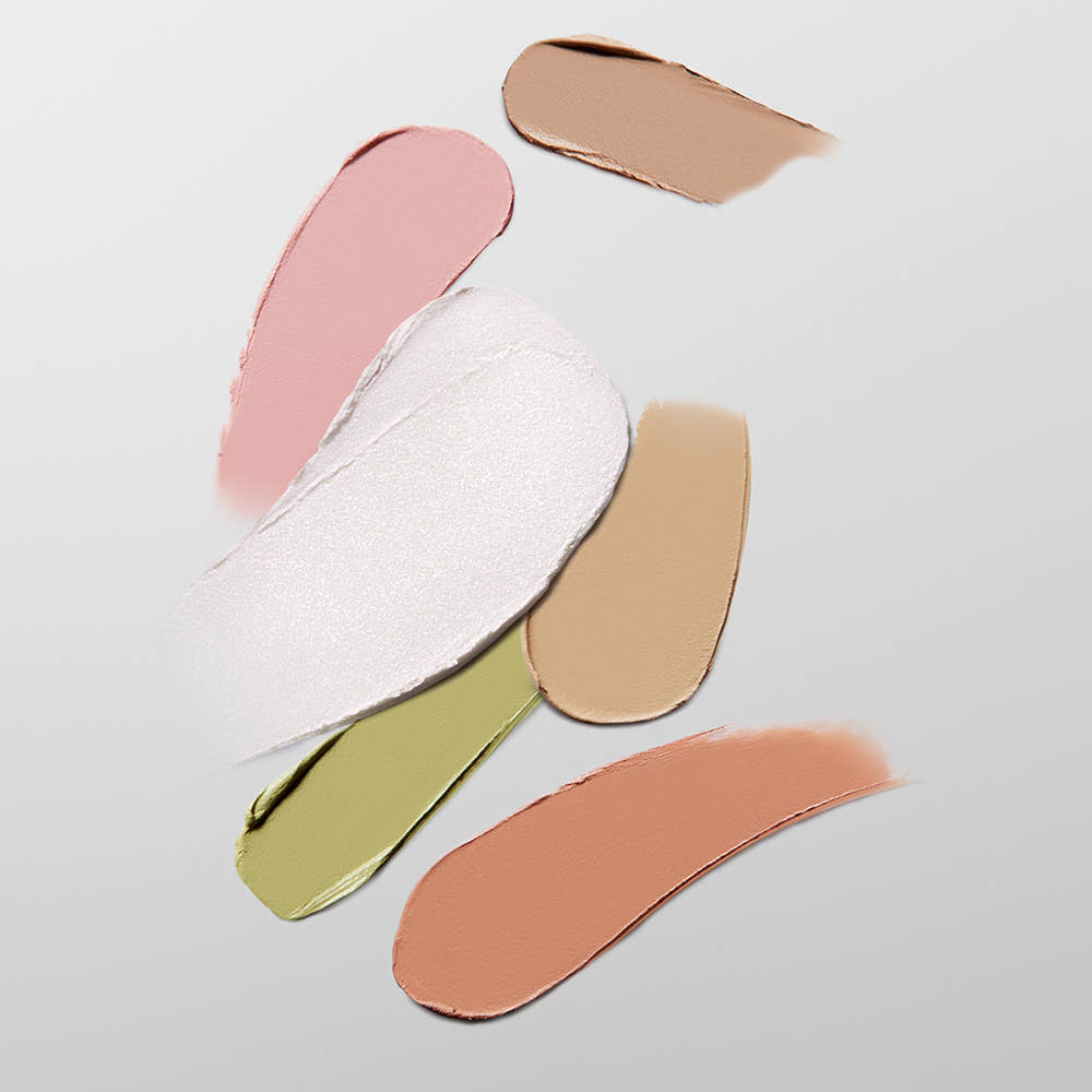 ABOUT TONE  Designing Multi Palette 6.5g, palette de fards multi-teintes sur fond blanc, photo produit en studio.