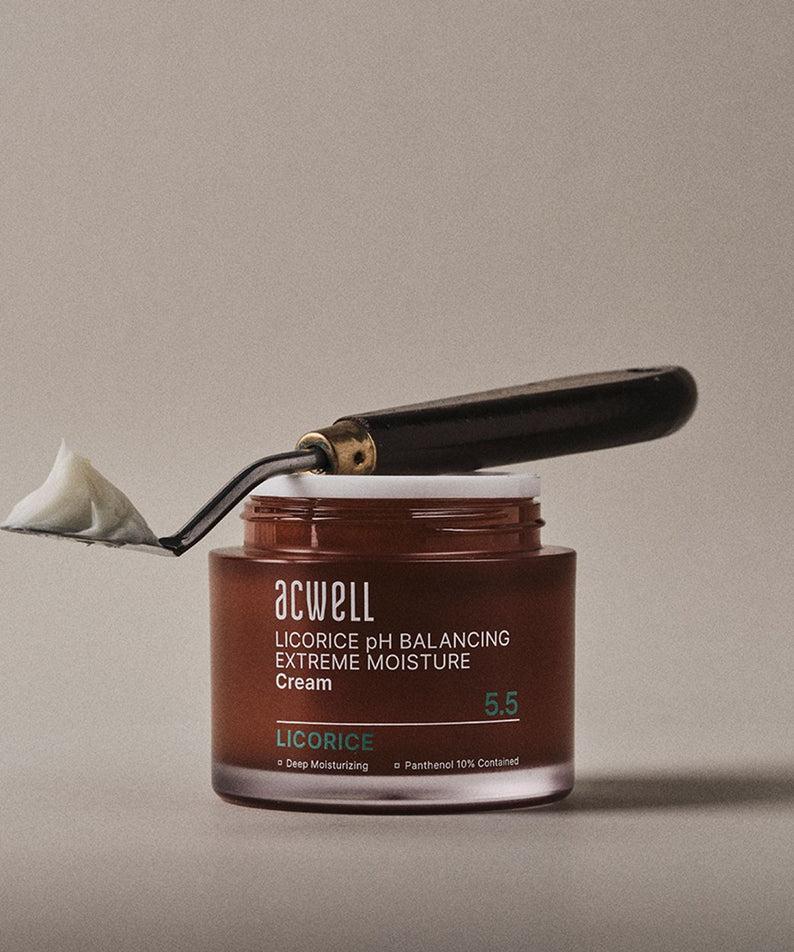 ACWELL Licorice pH Balancing Extreme Moisture Cream 55ml : pot crème à la réglisse, marque ACWELL, contexte visuel skincare