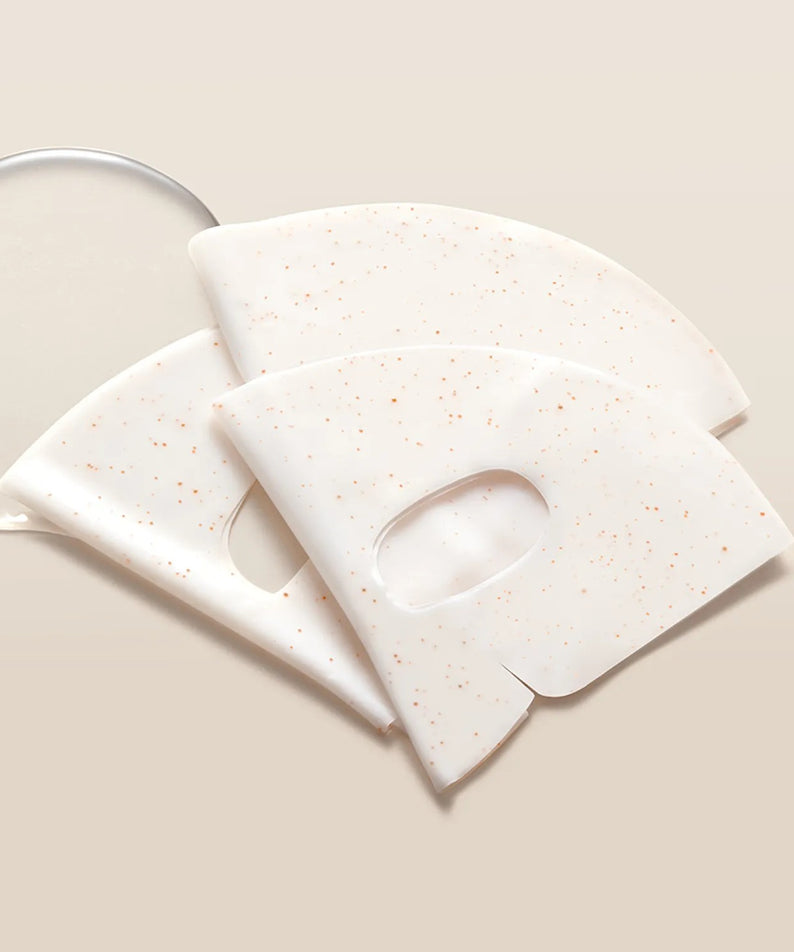 ACWELL Licorice pH Balancing Real Toning Capsual Mask Sheets 4ea, masques tissu à la réglisse sur fond clair.