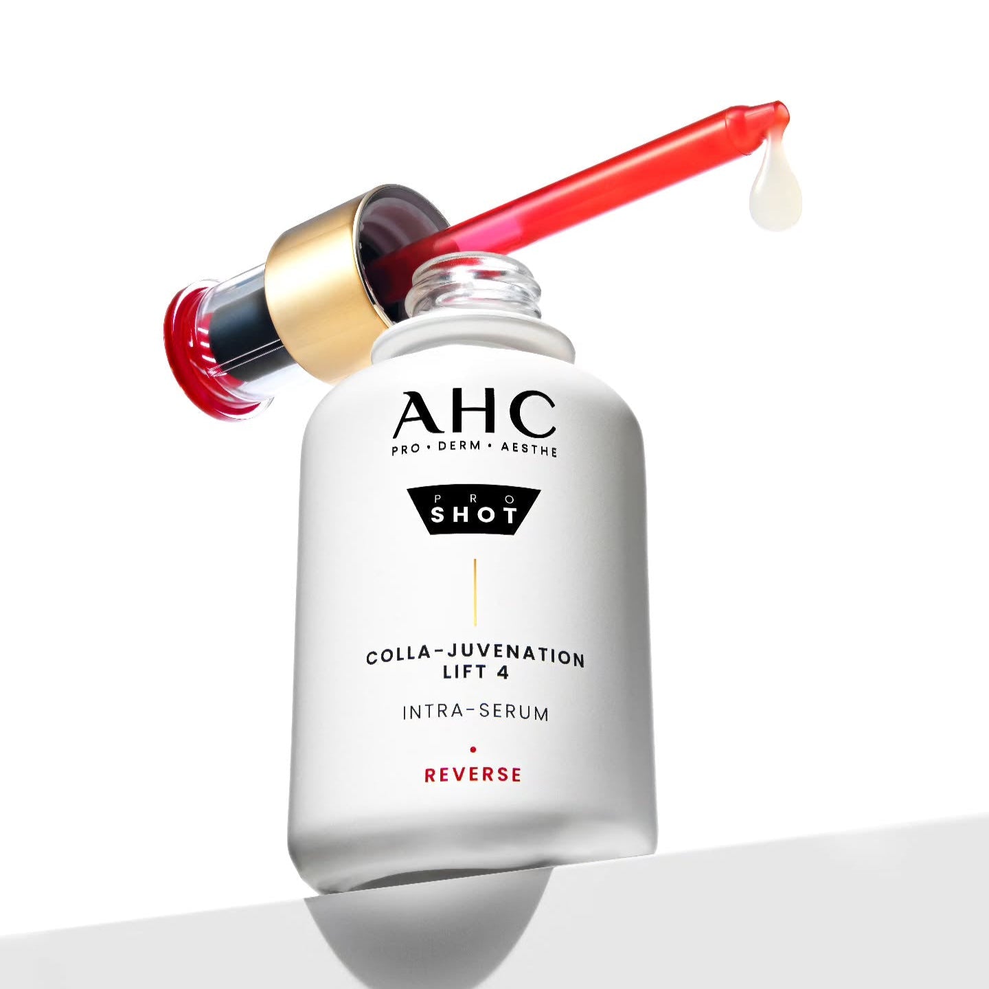AHC Pro Shot Cola Juvenation Lift 4 Intra Serum 40ml, flacon AHC rouge et blanc sur fond clair, photo produit