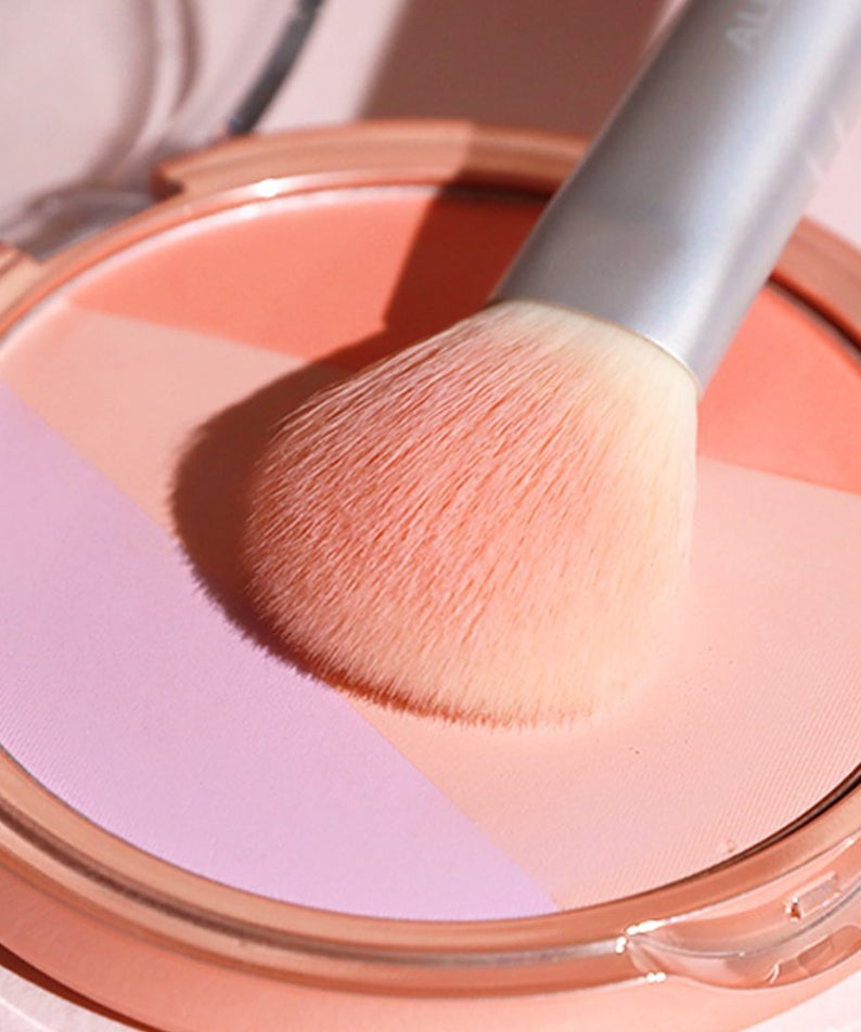 ALL MY THING Aurora Blusher avec pinceau rose, maquillage éclatant