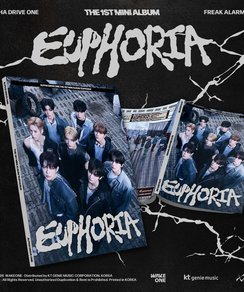 ALPHA DRIVE ONE - THE 1ST MINI ALBUM [EUPHORIA] (FREAK ALARM ver.) - Album Kpop, visuel cover noir avec photos du groupe.