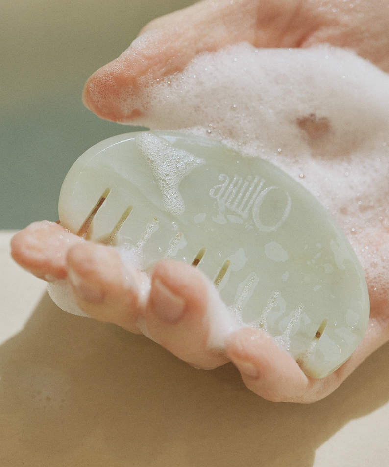 ANILLO Special Scalp Care Set (Shampoo Bar & Jade GuaSha Comb) disponible sur Ma petite Coree, ton Eshop 100% K-beauty en direct de Seoul