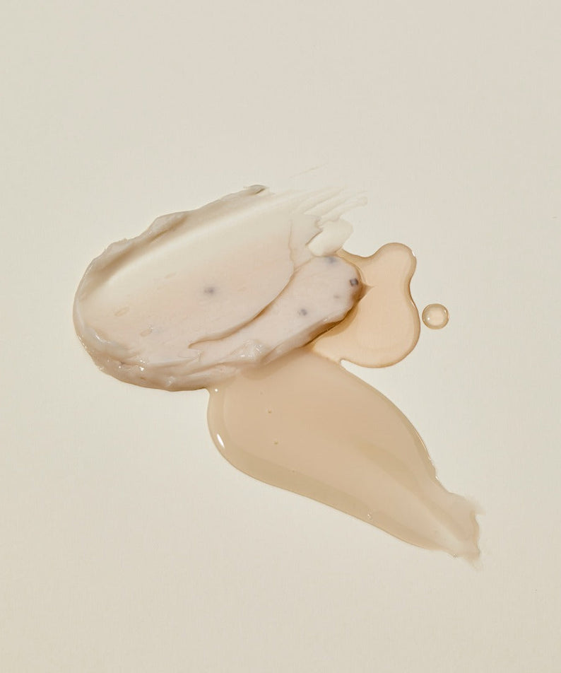 ANILLO Black Tea Nourishing Scalp Treatment 150ml, produit marque ANILLO, texture crème sur fond clair, contexte visuel cosmétique