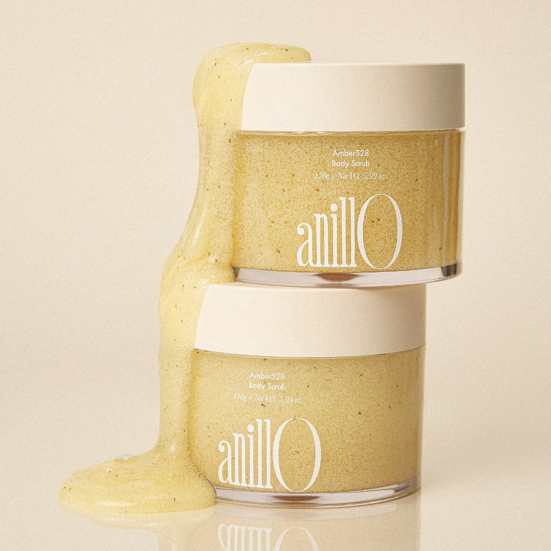 ANILLO Amber528 Body Scrub 170g, pot de gommage ambré avec texture crème sur fond clair